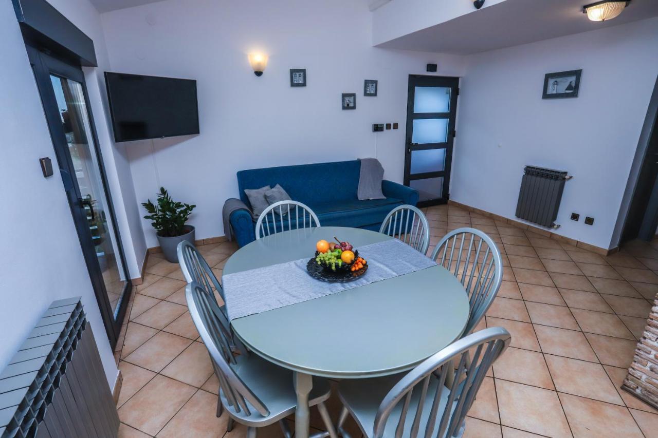 Irena Apartmán *